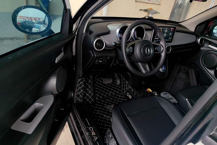 Used ORA Black Cat 2021 351 km Standard Version Driver Seat