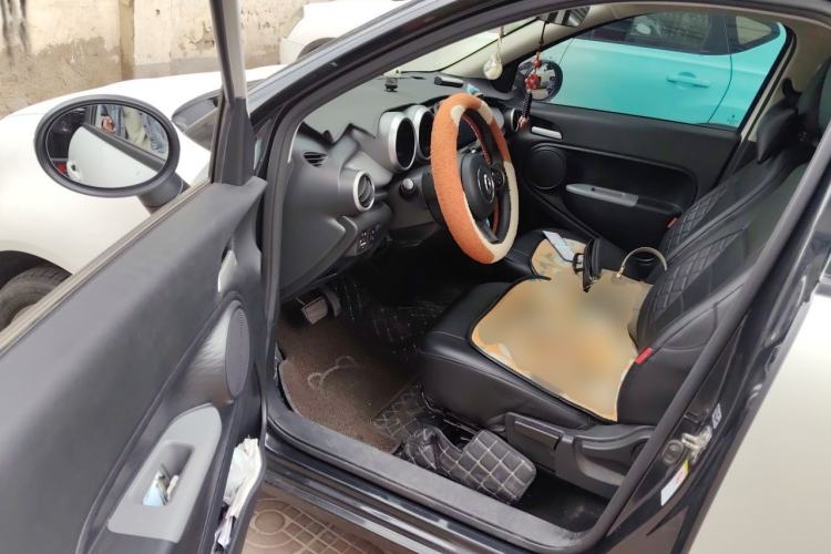 Used ORA Black Cat 2021 351 km Luxury Version Driver Seat
