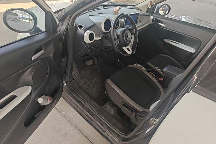 Used ORA Black Cat 2021 351 km Luxury Version Driver Seat