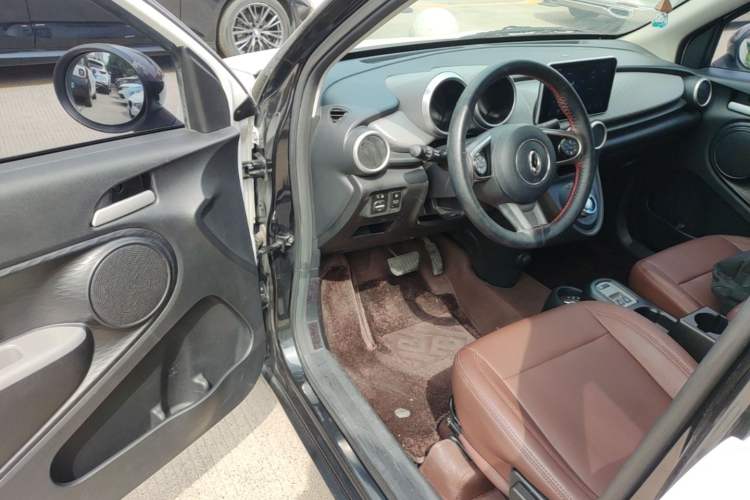 Used ORA Black Cat 2021 351 km Luxury Version Driver Seat
