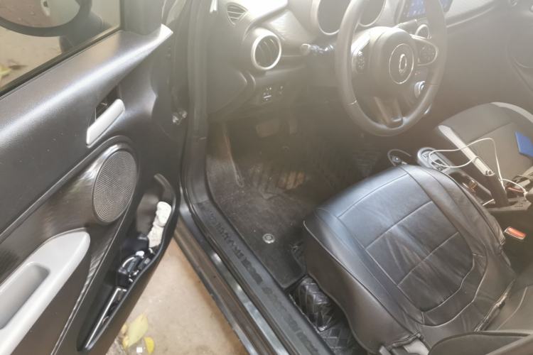 Used ORA Black Cat 2021 301 km Basic Version Driver Seat