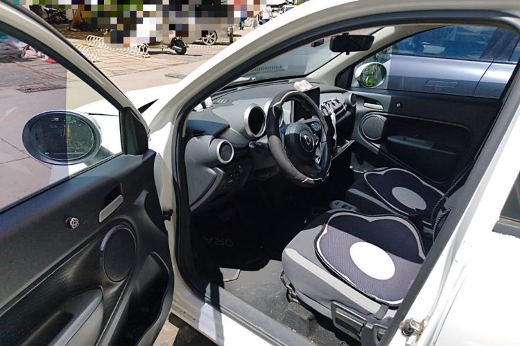 Used ORA Black Cat 2021 351 km Luxury Version Driver Seat