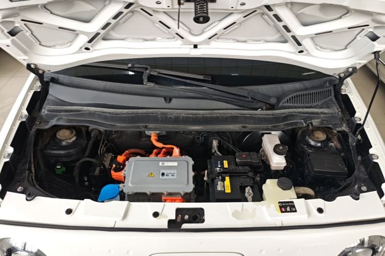 Used ORA Black Cat 2021 301 km Basic Version Engine Bay