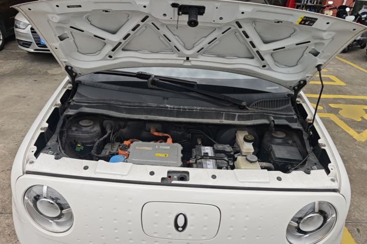 Used ORA Black Cat 2021 301 km Basic Version Engine Bay