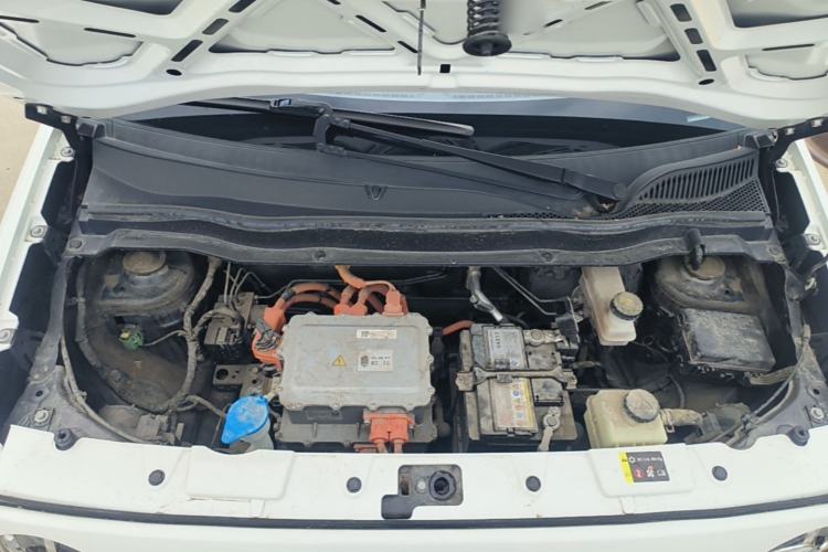 Used ORA Black Cat 2021 301 km Basic Version Engine Bay
