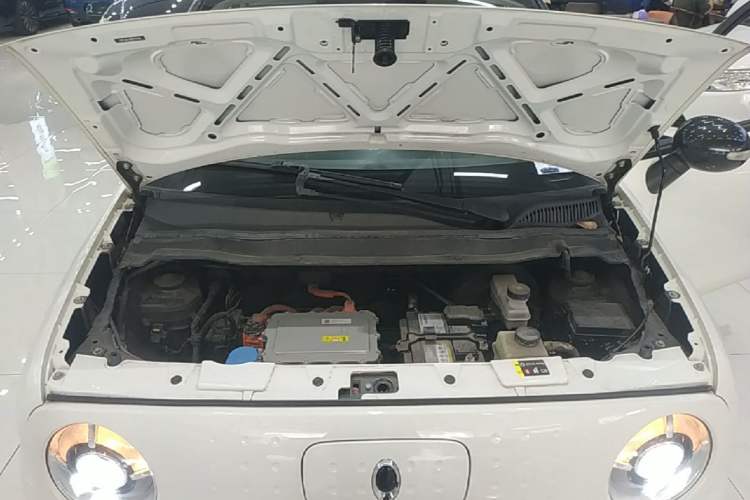 Used ORA Black Cat 2021 301km Cute Pet Edition Engine Bay