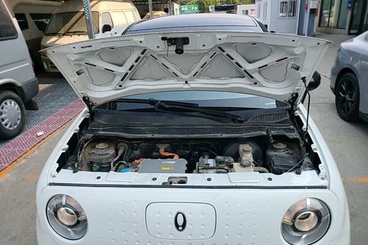 Used ORA Black Cat 2021 351 km Standard Version Engine Bay