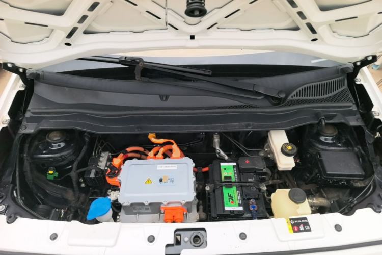 Used ORA Black Cat 2021 301 km Basic Version Engine Bay