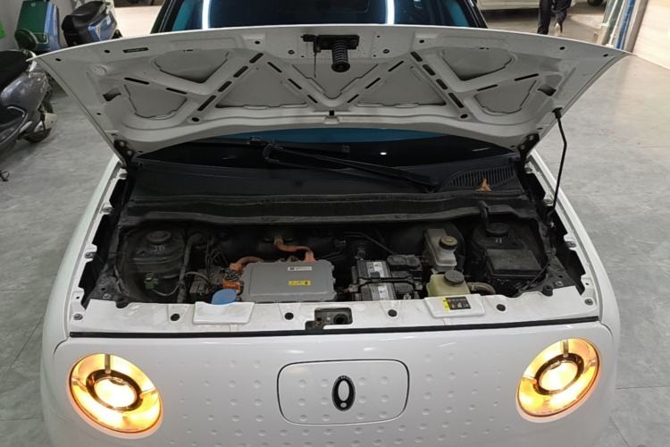 Used ORA Black Cat 2021 351 km Standard Version Engine Bay