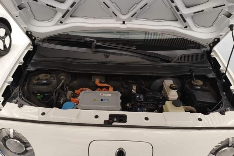 Used ORA Black Cat 2021 351 km Standard Version Engine Bay