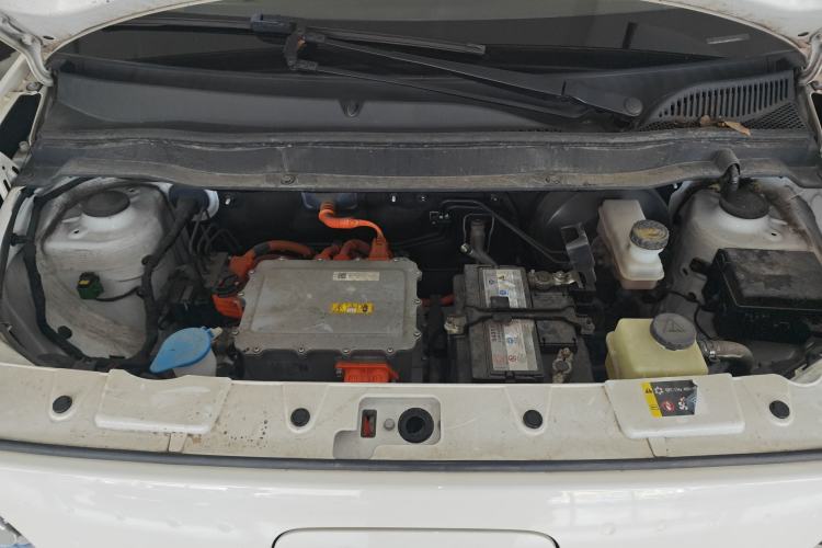 Used ORA Black Cat 2021 301 km Basic Version Engine Bay