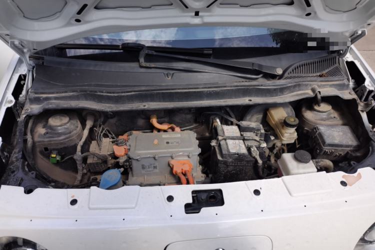 Used ORA Black Cat 2021 301 km Basic Version Engine Bay