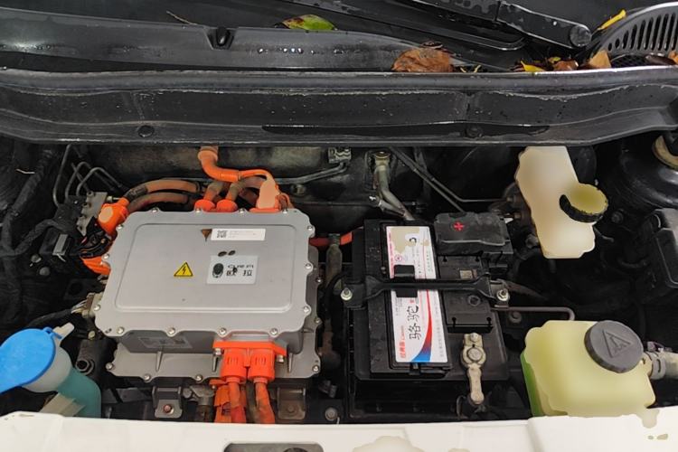 Used ORA Black Cat 2021 301 km Basic Version Engine Bay