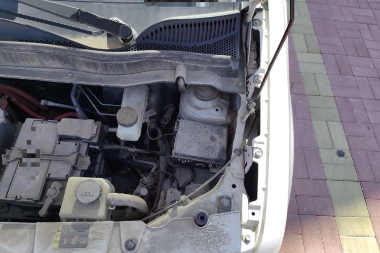 Used ORA Black Cat 2021 351 km Standard Version Engine Bay Left