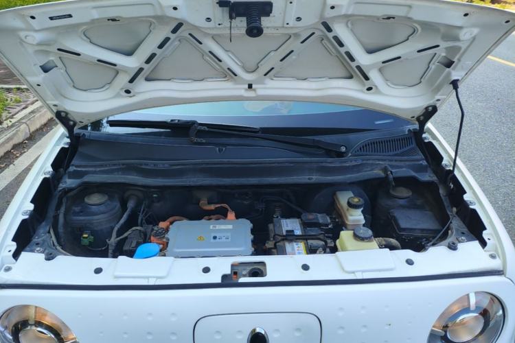 Used ORA Black Cat 2021 351 km Standard Version Engine Bay