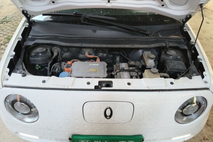 Used ORA Black Cat 2021 351 km Standard Version Engine Bay