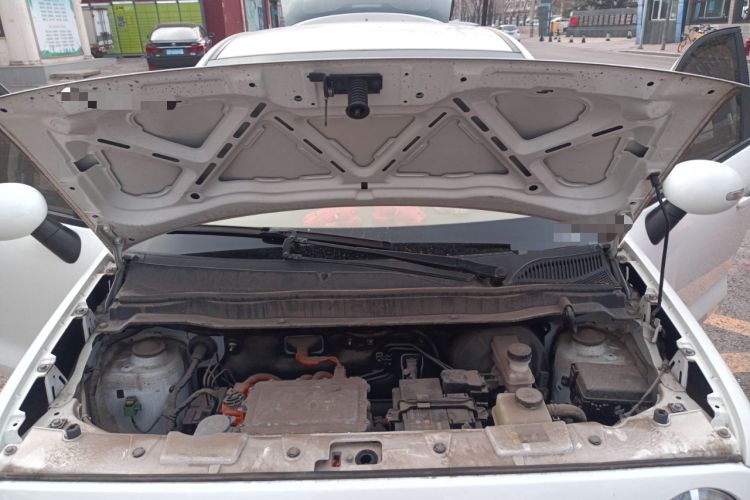 Used ORA Black Cat 2021 301 km Basic Version Engine Bay