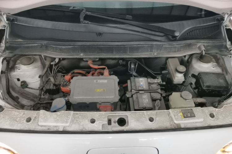 Used ORA Black Cat 2021 301 km Basic Version Engine Bay