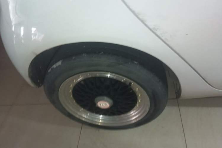 Used ORA Black Cat 2021 301 km Basic Version Exterior 5