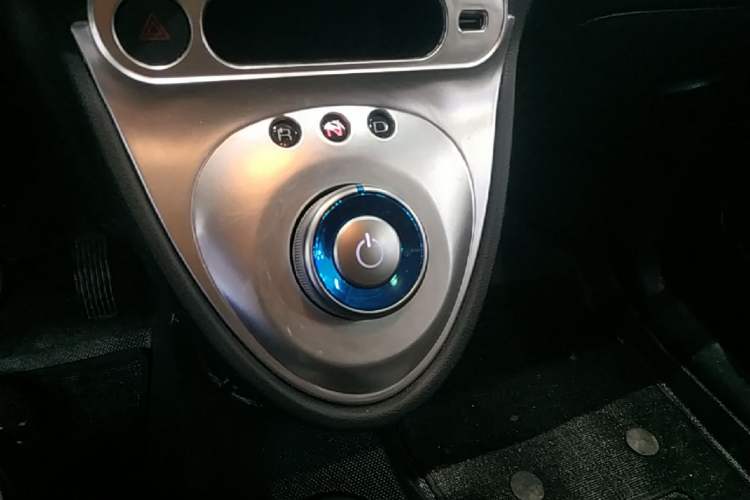 Used ORA Black Cat 2021 301km Cute Pet Edition Gear Lever