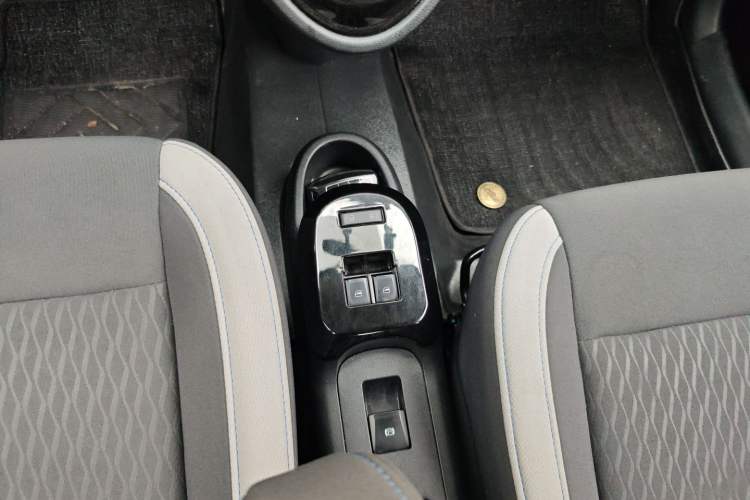 Used ORA Black Cat 2021 301km Cute Pet Edition Gear Lever