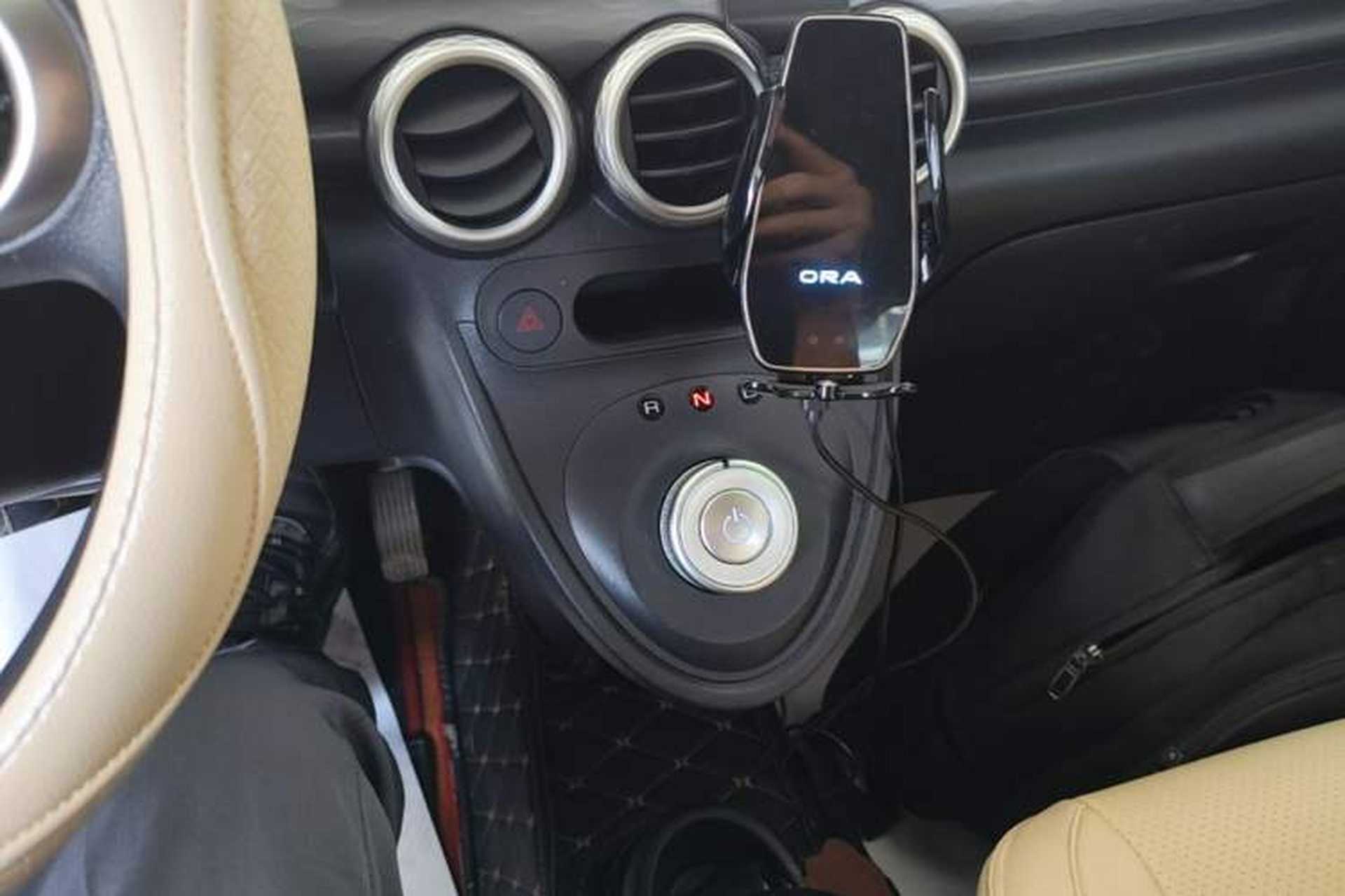 Used ORA Black Cat 2021 351 km Luxury Version Gear Lever