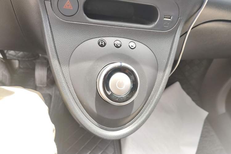 Used ORA Black Cat 2021 351 km Standard Version Gear Lever
