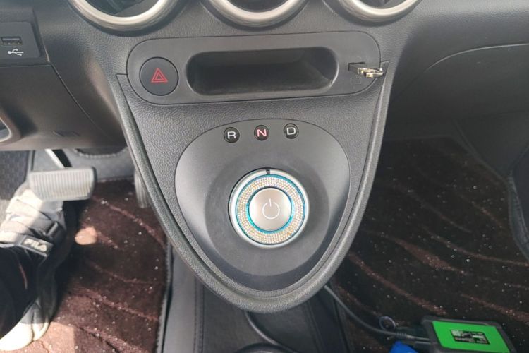 Used ORA Black Cat 2021 351 km Standard Version Gear Lever