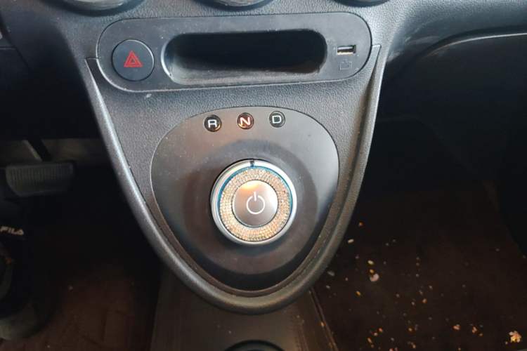 Used ORA Black Cat 2021 351 km Luxury Version Gear Lever