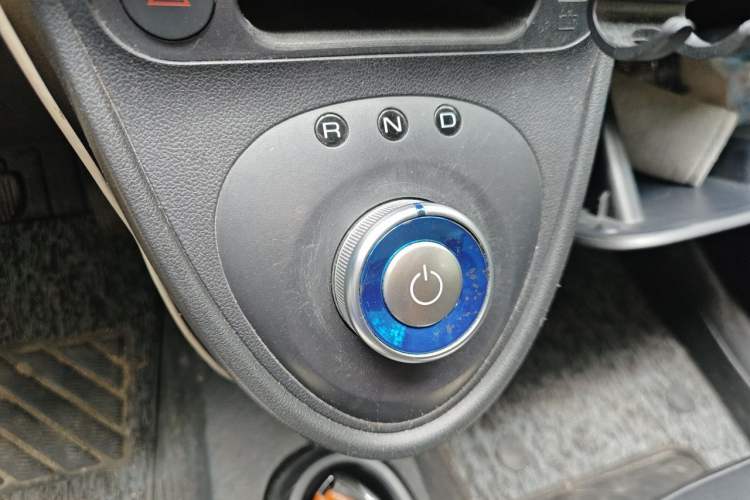 Used ORA Black Cat 2021 301km Cute Pet Edition Gear Lever
