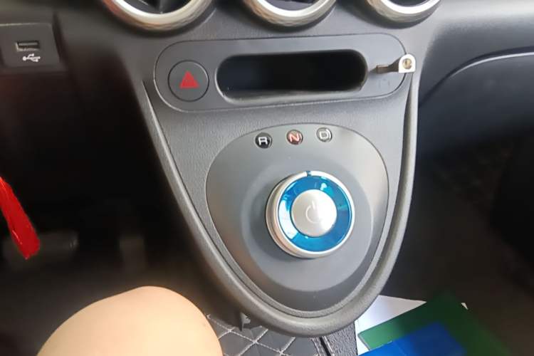 Used ORA Black Cat 2021 351 km Luxury Version Gear Lever