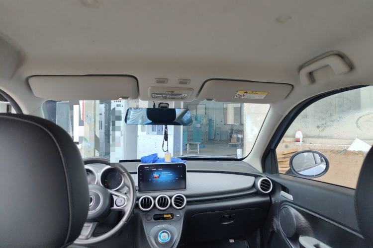 Used ORA Black Cat 2021 301 km Basic Version Headliner