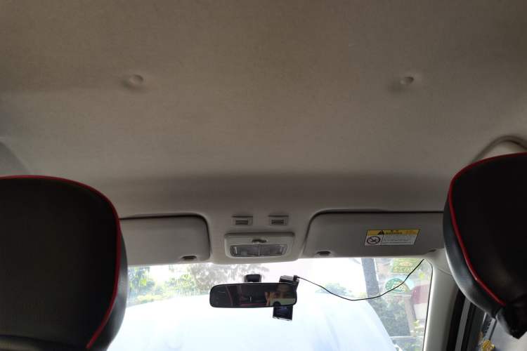 Used ORA Black Cat 2021 301 km Basic Version Headliner