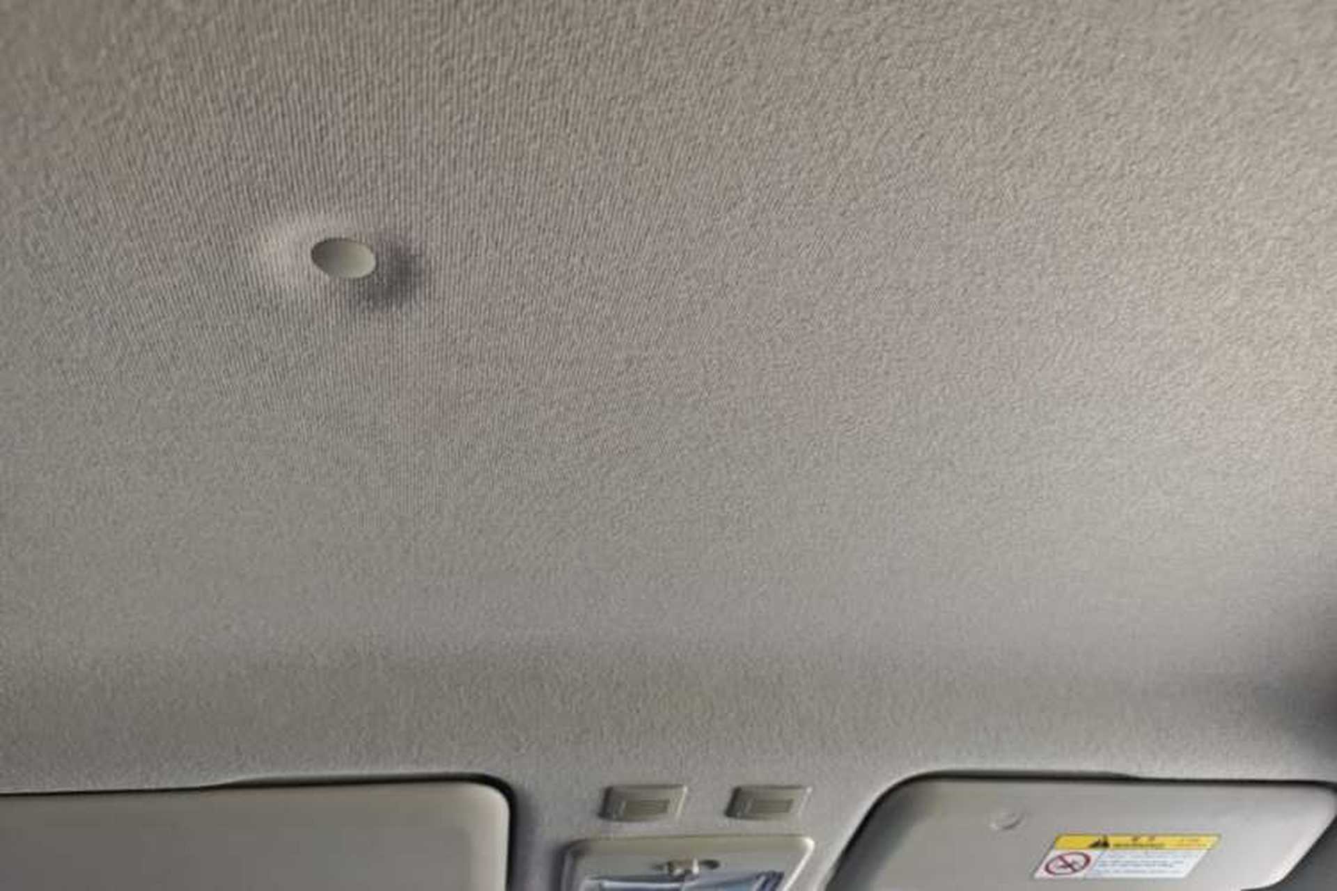 Used ORA Black Cat 2021 301km Cute Pet Edition Headliner