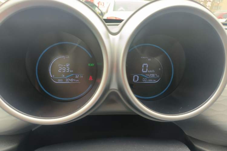 Used ORA Black Cat 2021 301 km Basic Version Instrument Cluster