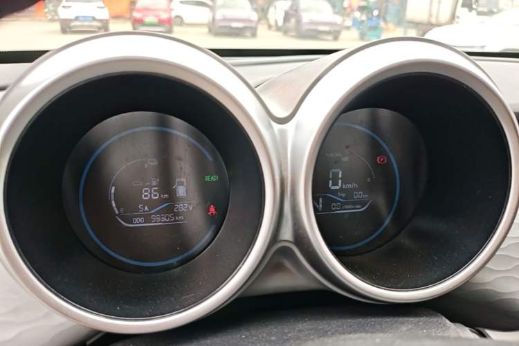 Used ORA Black Cat 2021 301 km Basic Version Instrument Cluster