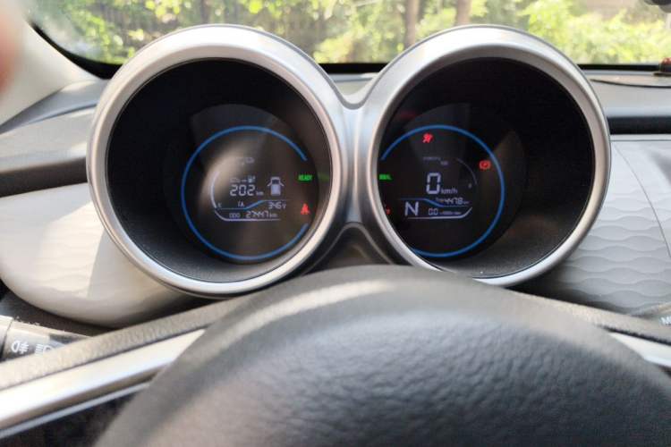 Used ORA Black Cat 2021 351 km Luxury Version Instrument Cluster