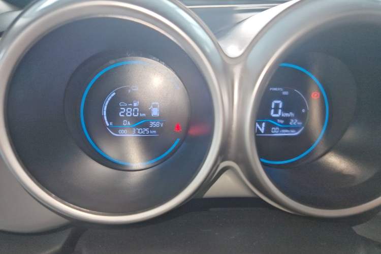 Used ORA Black Cat 2021 405 km Long-Range Version Instrument Cluster