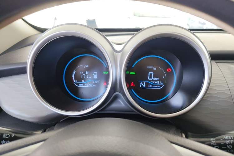 Used ORA Black Cat 2021 351 km Luxury Version Instrument Cluster