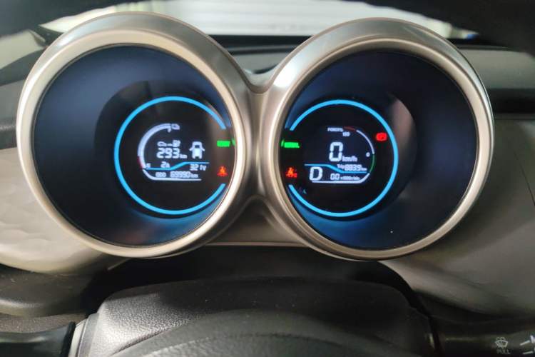 Used ORA Black Cat 2021 301 km Basic Version Instrument Cluster