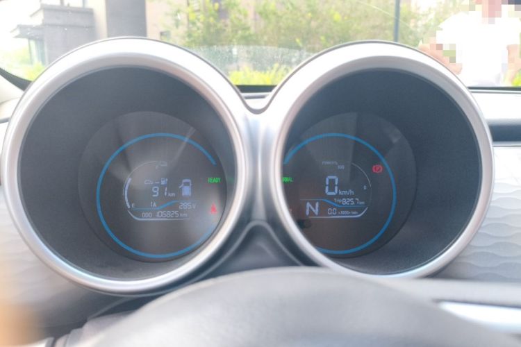 Used ORA Black Cat 2021 301 km Basic Version Instrument Cluster