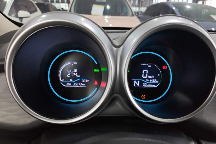 Used ORA Black Cat 2021 301 km Basic Version Instrument Cluster