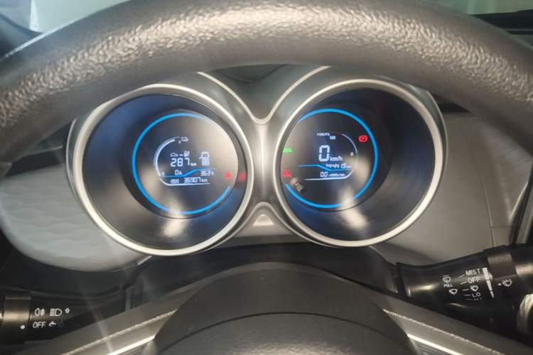 Used ORA Black Cat 2021 351 km Standard Version Instrument Cluster