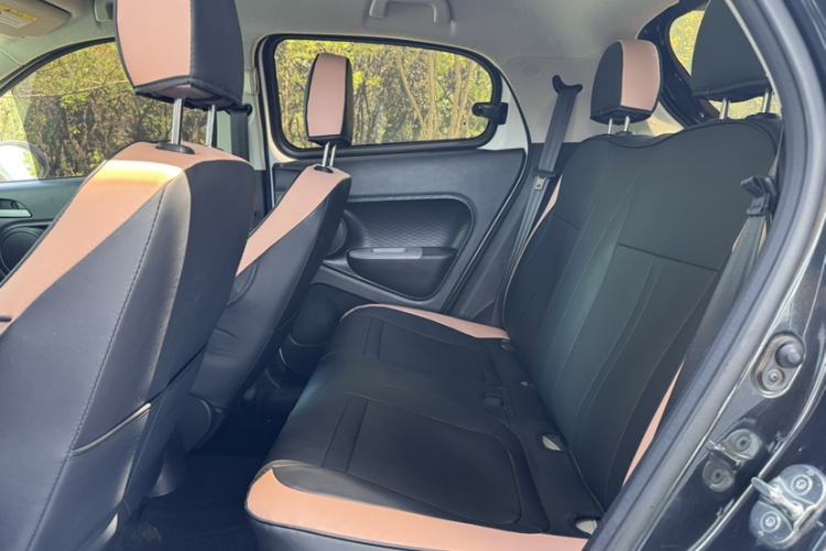Used ORA Black Cat 2021 351 km Luxury Version Interior 1