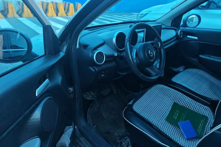 Used ORA Black Cat 2021 405 km Long-Range Version Interior 3