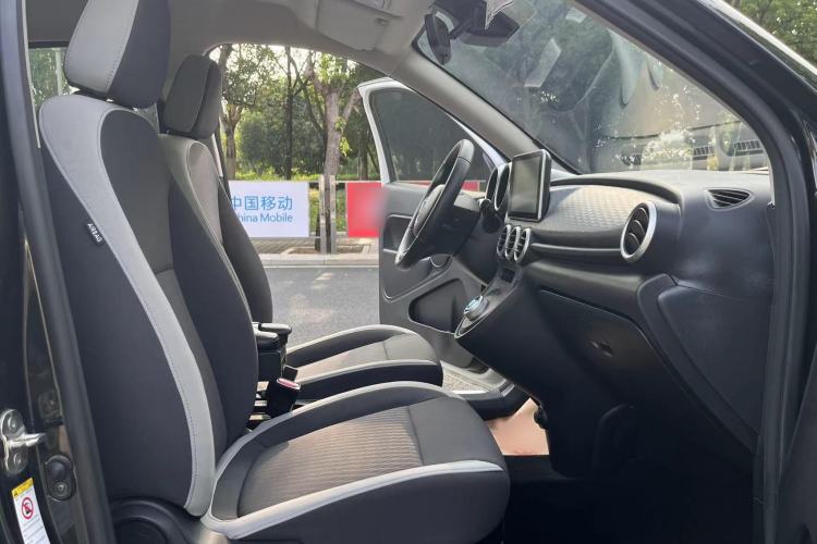 Used ORA Black Cat 2021 351 km Luxury Version Interior 4