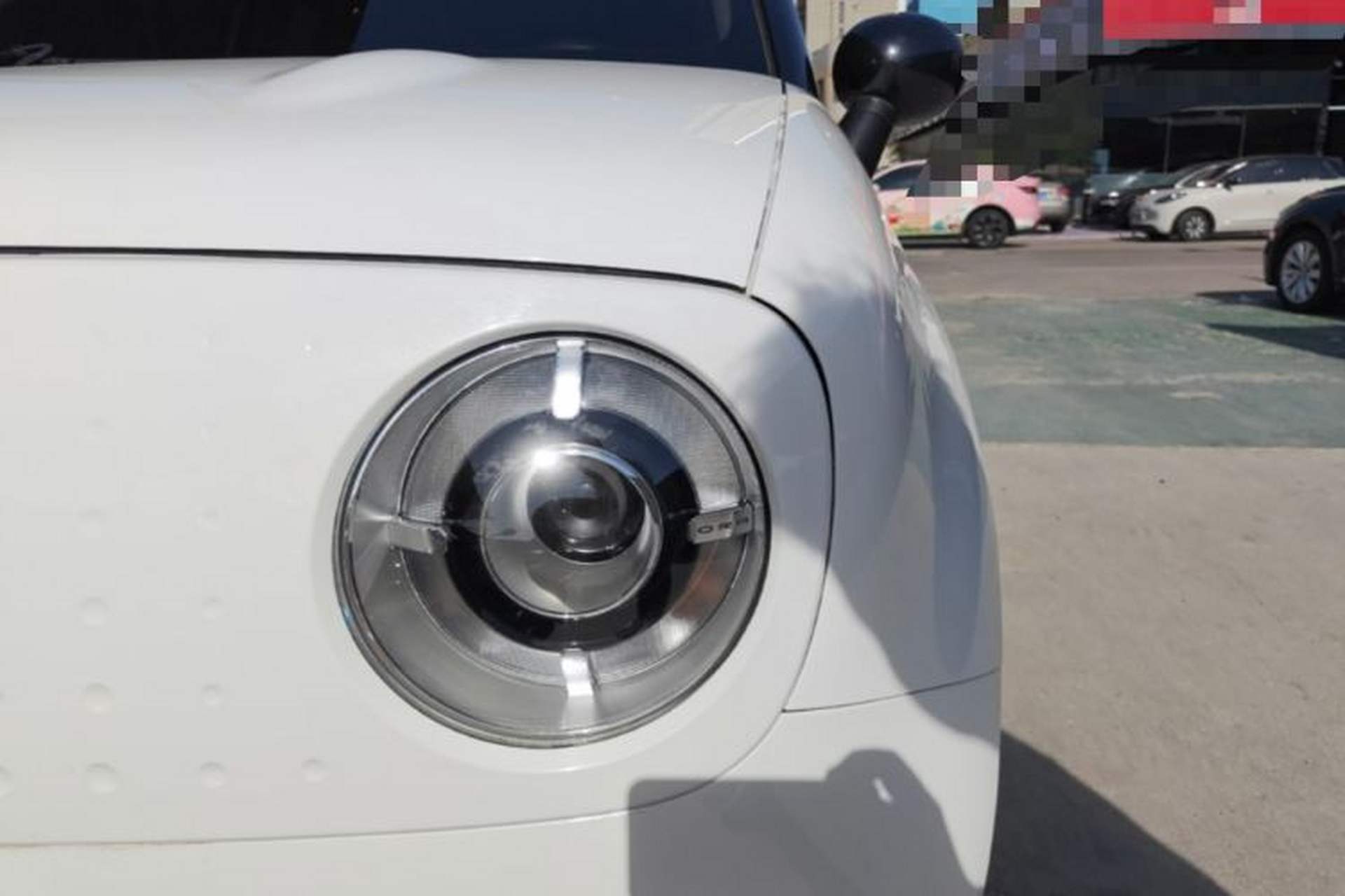 Used ORA Black Cat 2021 301 km Basic Version Left Front Headlight