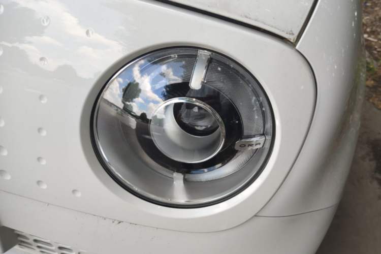 Used ORA Black Cat 2021 301 km Basic Version Left Front Headlight