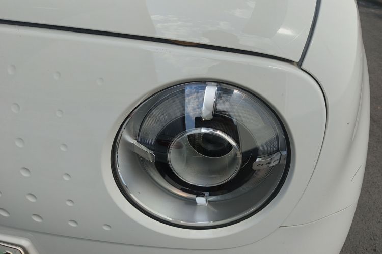 Used ORA Black Cat 2021 301 km Basic Version Left Front Headlight