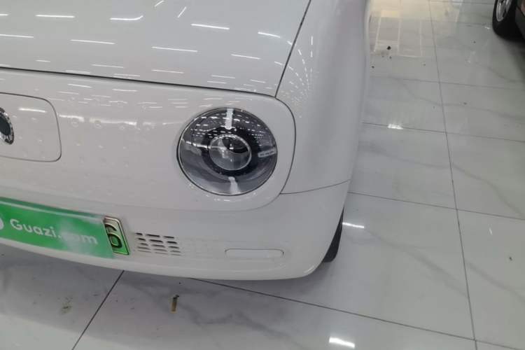Used ORA Black Cat 2021 301 km Basic Version Left Front Headlight